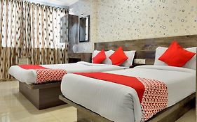 Hotel O Rana Residency Near Western Express Highway Metro Station